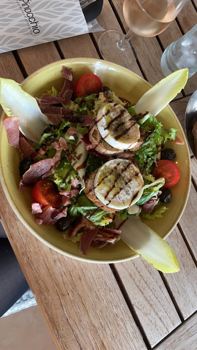 Le Pinocchio Photos 2